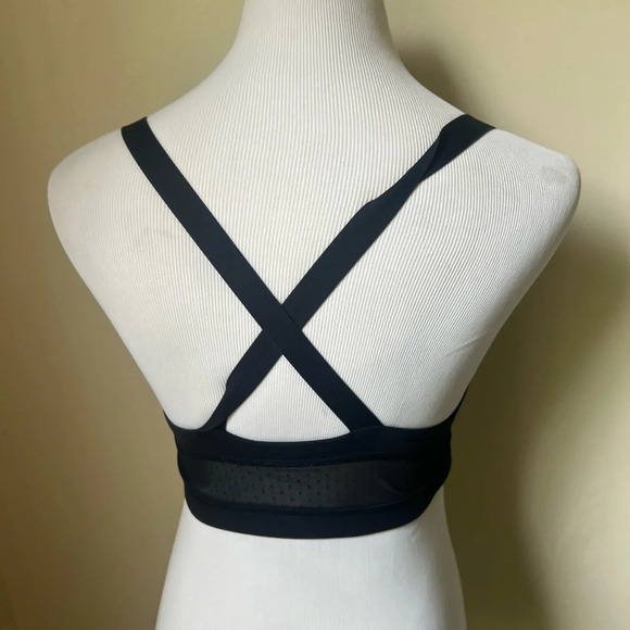 Lululemon Sheer Panel Black Bra, size 6 - Picture 3 of 5